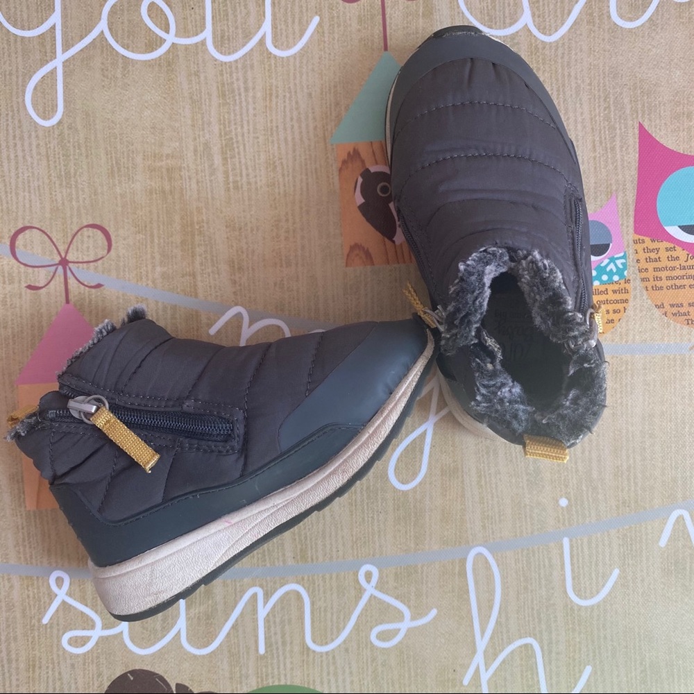 Baby Zara Boys Warm Boots size 22 6.5
